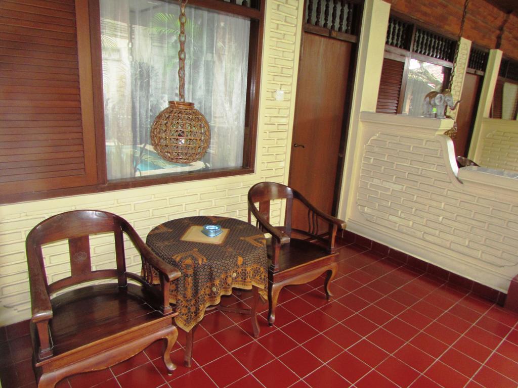Griya Ayu Inn Sanur Exterior foto